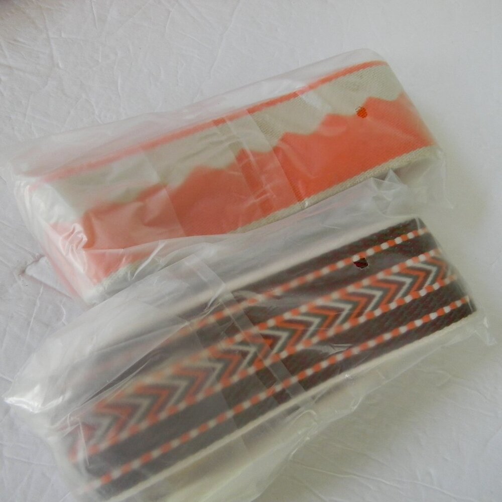 NEW Pom Pom London Original Plus Leather Crossbody Bag w/ Accessories ORANGE - Picture 3 of 8